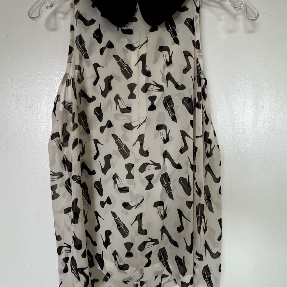 Stylish Black and White Women's Top